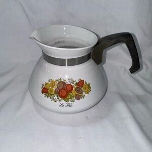Vintage Corning Ware "Spice of Life" 6 Cup Coffee /Tea Pot Boiler P-104